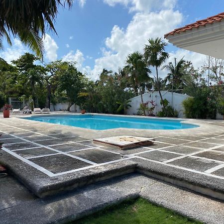 Casa Blanca ZH Kukulkán Mall Cancún Exterior foto