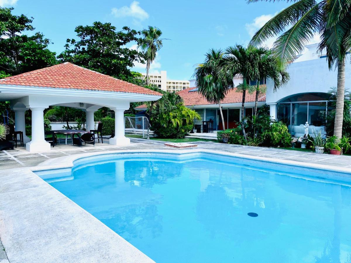 Casa Blanca ZH Kukulkán Mall Cancún Exterior foto