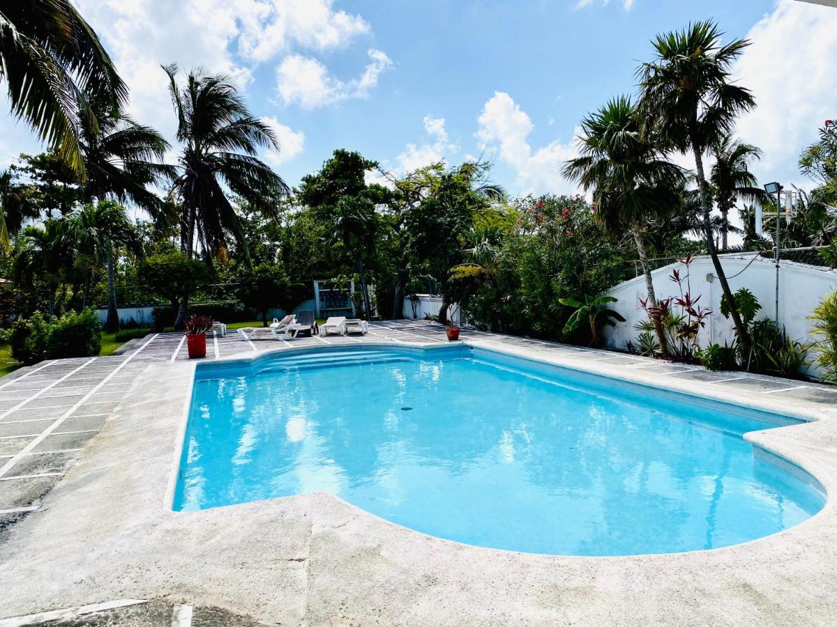 Casa Blanca ZH Kukulkán Mall Cancún Exterior foto